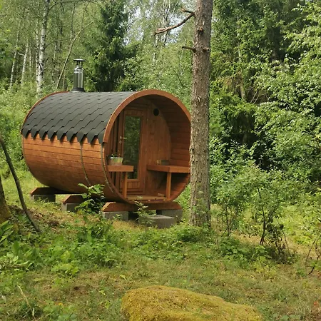 Campsite Paiveli Kopli Ratastel Maja Ja Tuennisaun