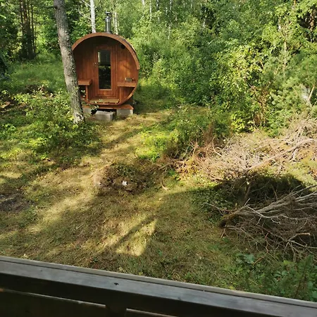 Raenduri Pesa Paiveli Koplis Camping Mustjala